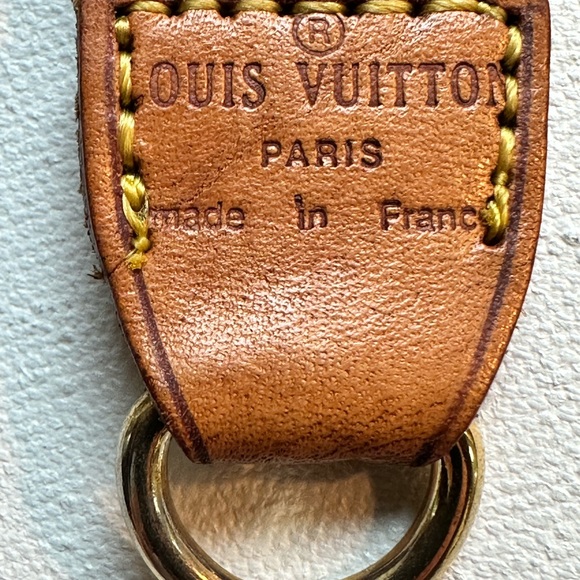 LV Zippered Pouch - Picture 5 of 9